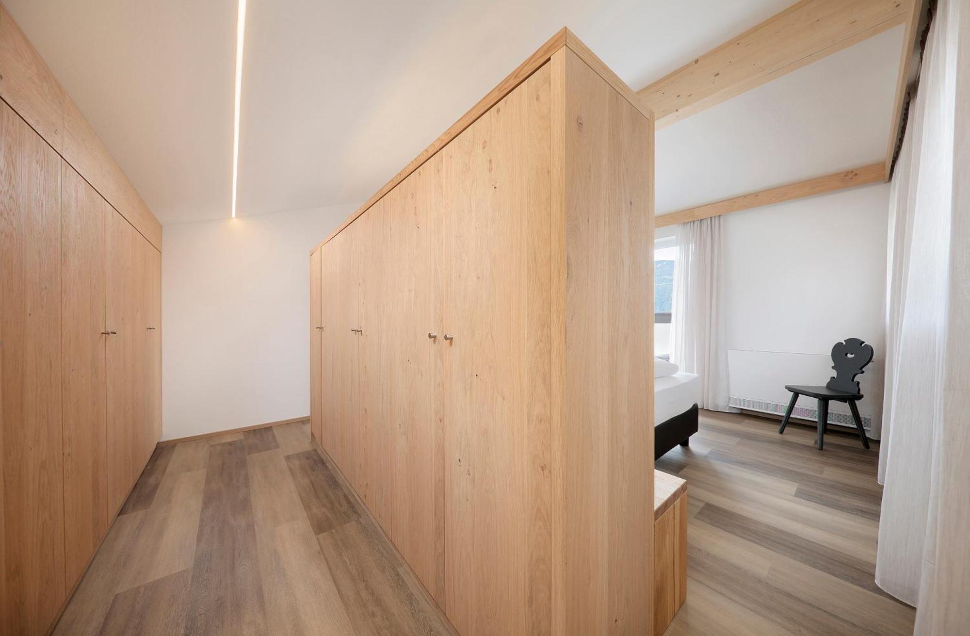Appartement-Hotel Anthea Tirolo Zewnętrze zdjęcie