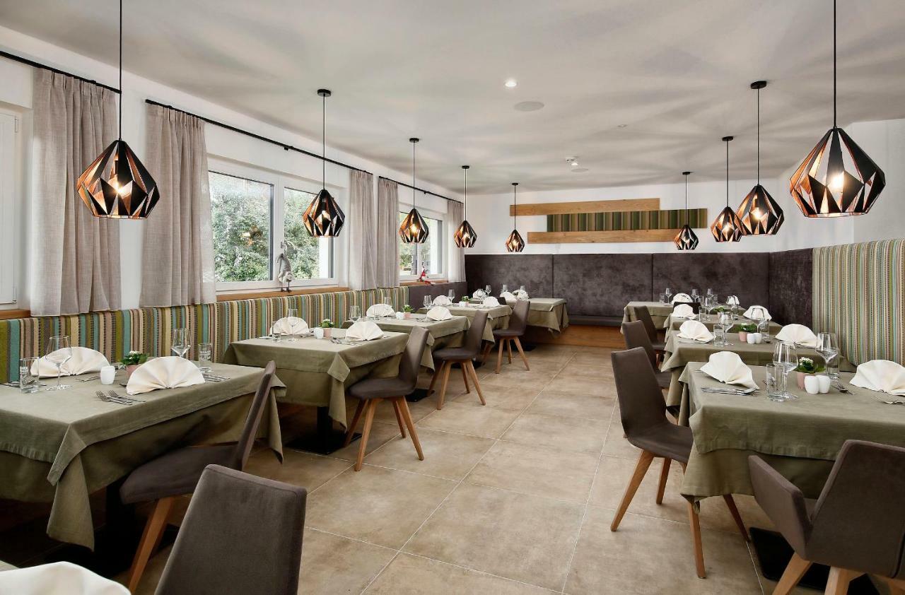 Appartement-Hotel Anthea Tirolo Zewnętrze zdjęcie